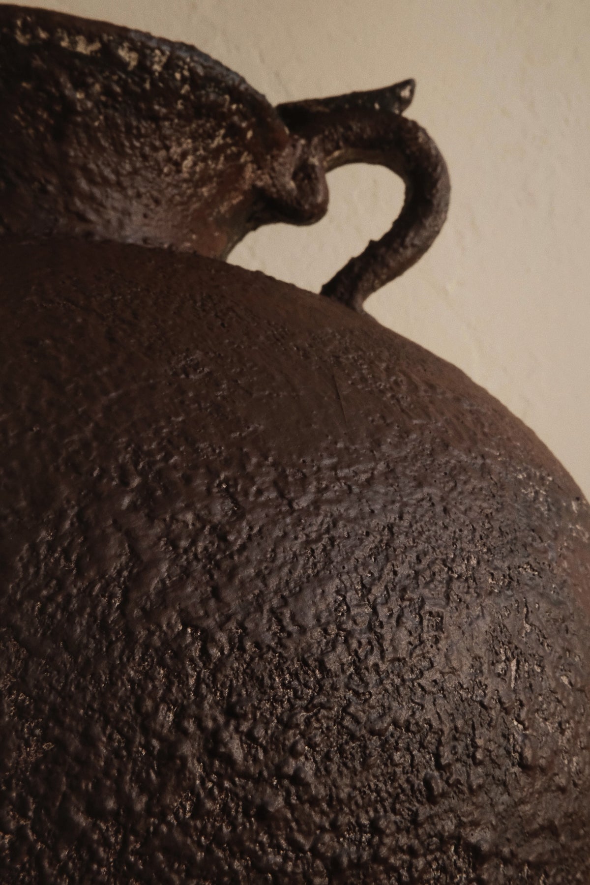 ВАЗА AMPHORA — BROWN