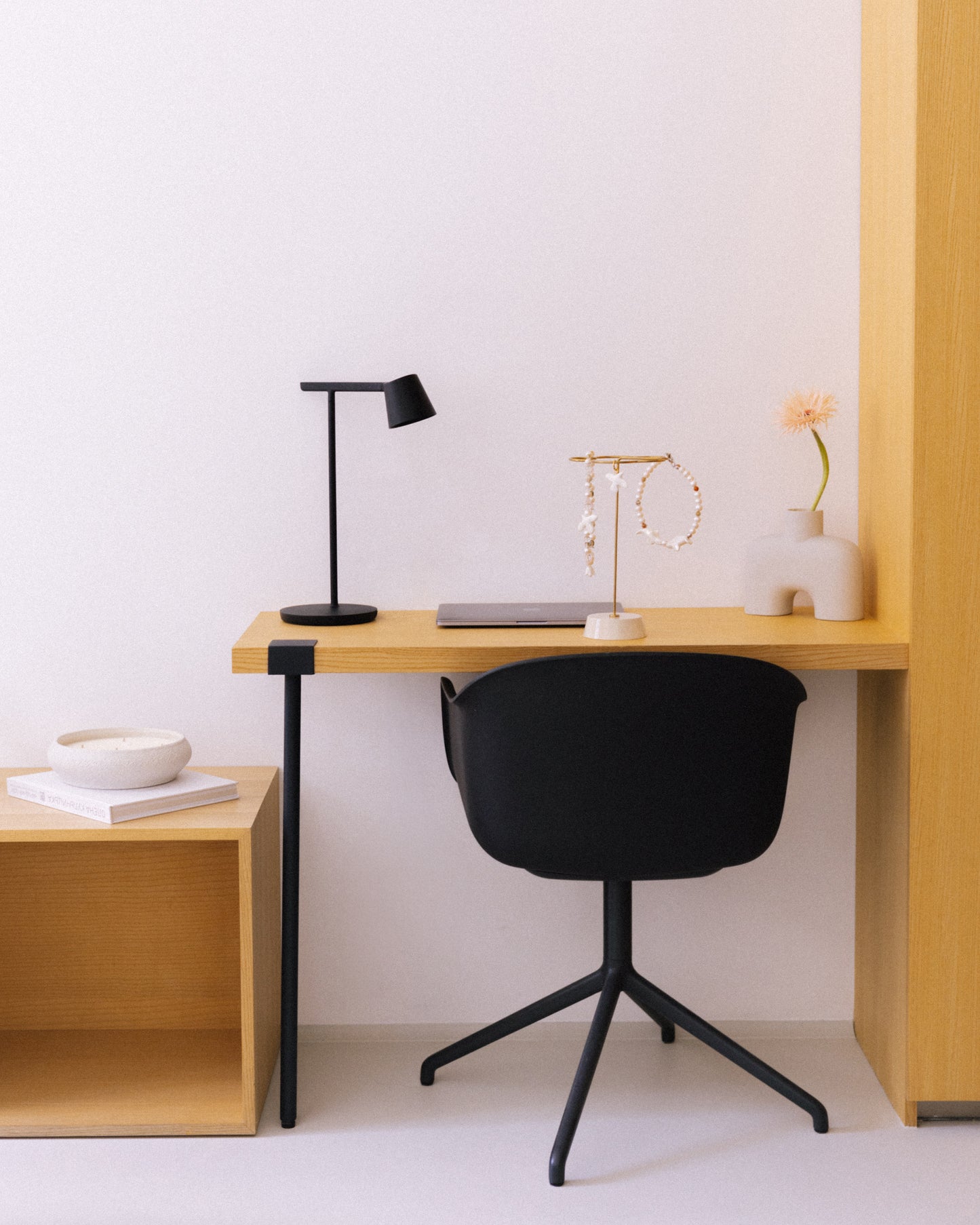 JEWELRY STAND “FLOWER”