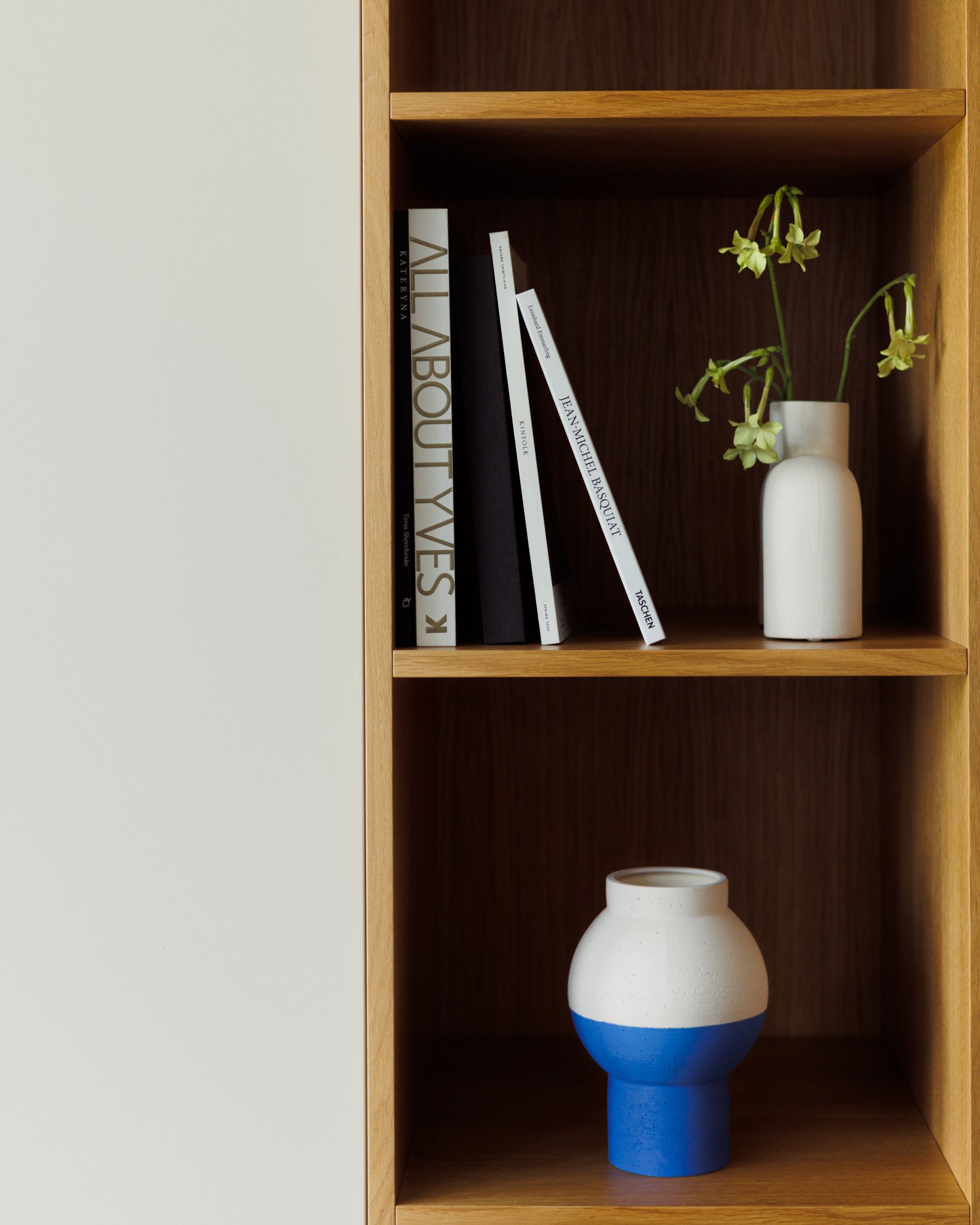 VASE TO ANTISTROFO BLUE