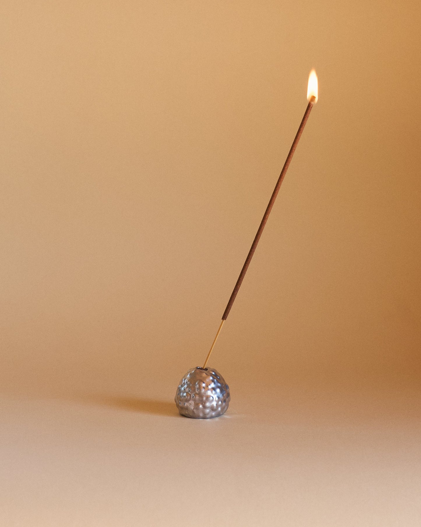 INCENSE HOLDER RASPBERRY — SILVER